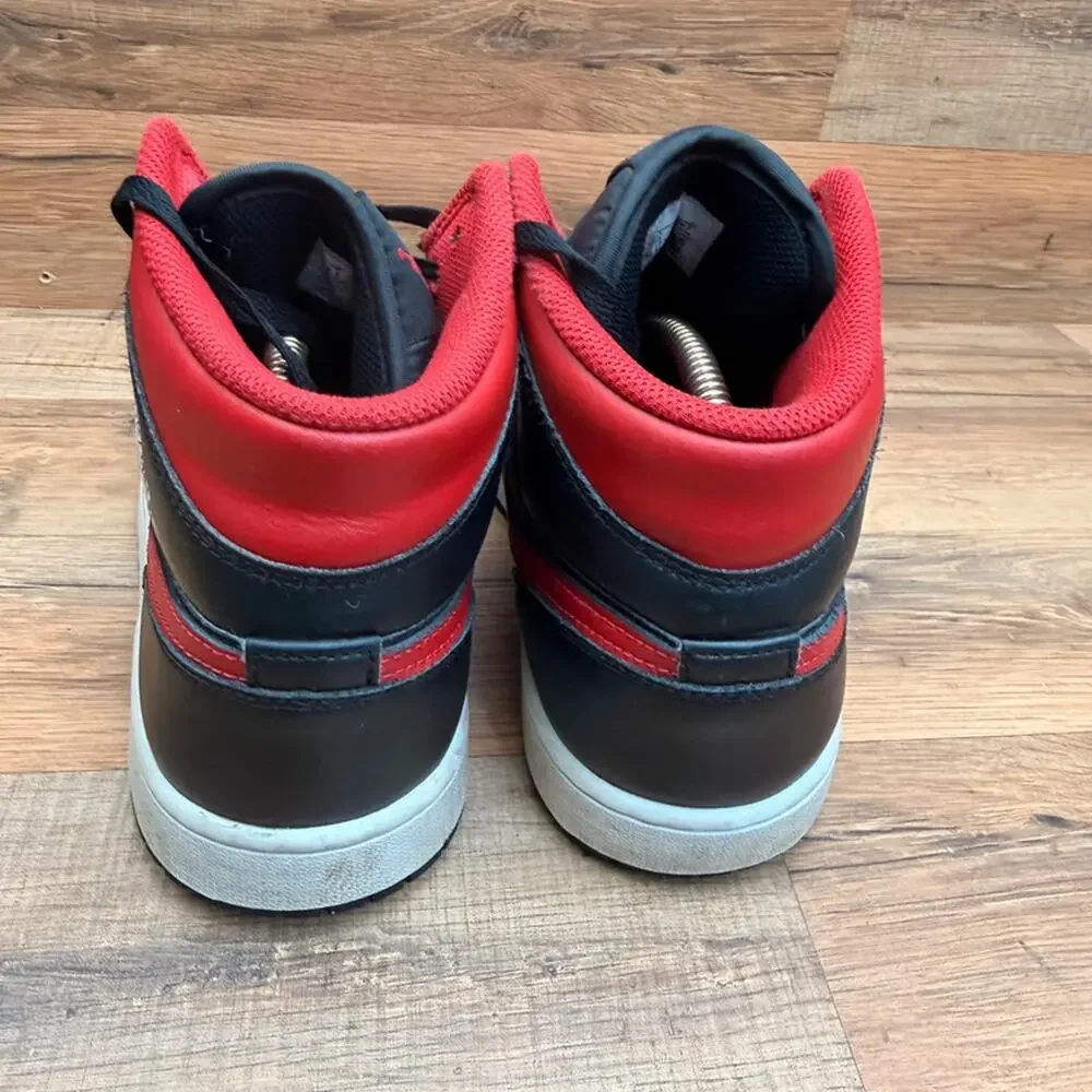 Air Jordan 1 size 9.5 Mid Bred Shadow Black Wolf Red Shoes